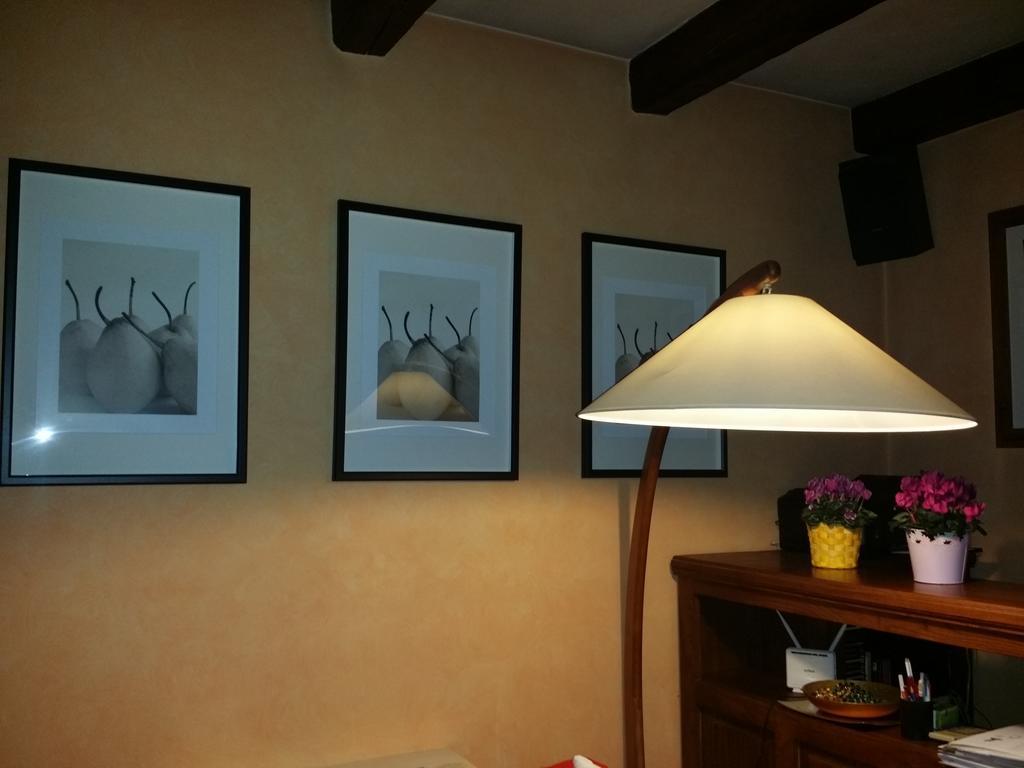 Peropero' Bed & Breakfast Gattinara Luaran gambar